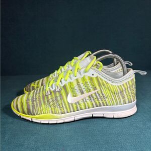 Size 7.5 - Women’s Nike Free 5.0 multicolor shoes